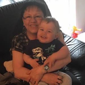 Meet your Posher, Yvette